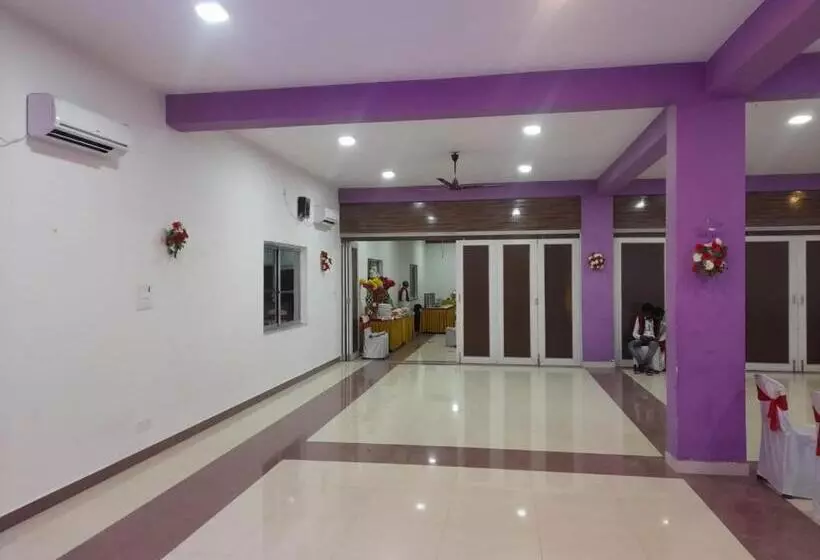 ホテル Ram Palace