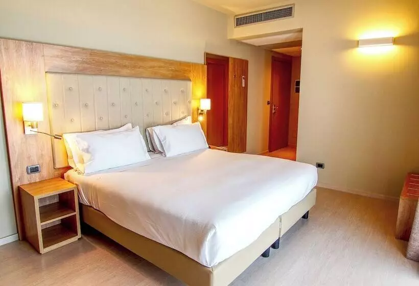 Tower Hotel Malpensa