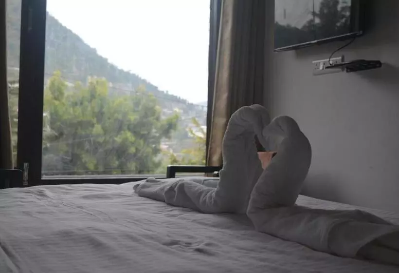 ホテル Upvan Inn Bhimtal