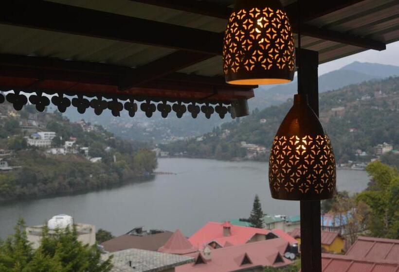 בית מלון כפרי Upvan Inn Bhimtal