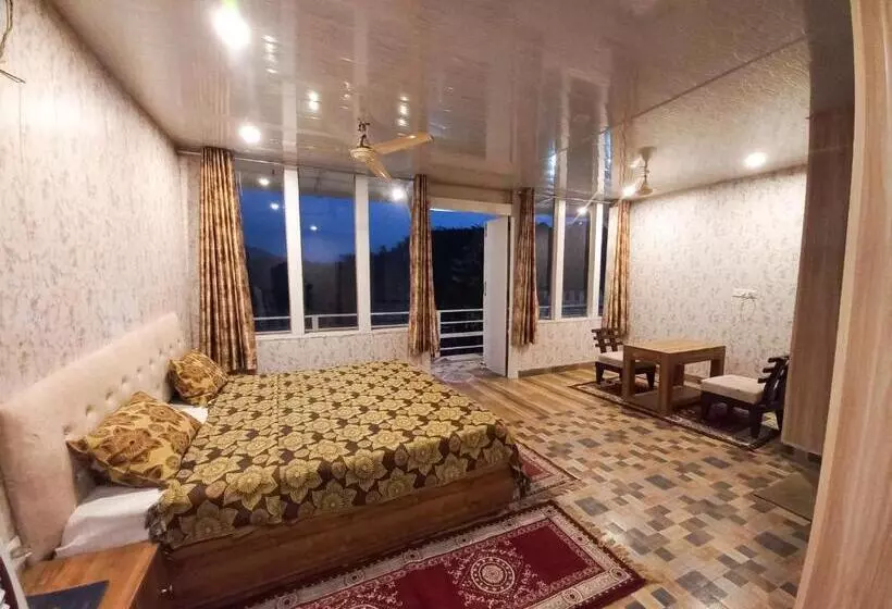 ホテル Valley Retreat Home Stay