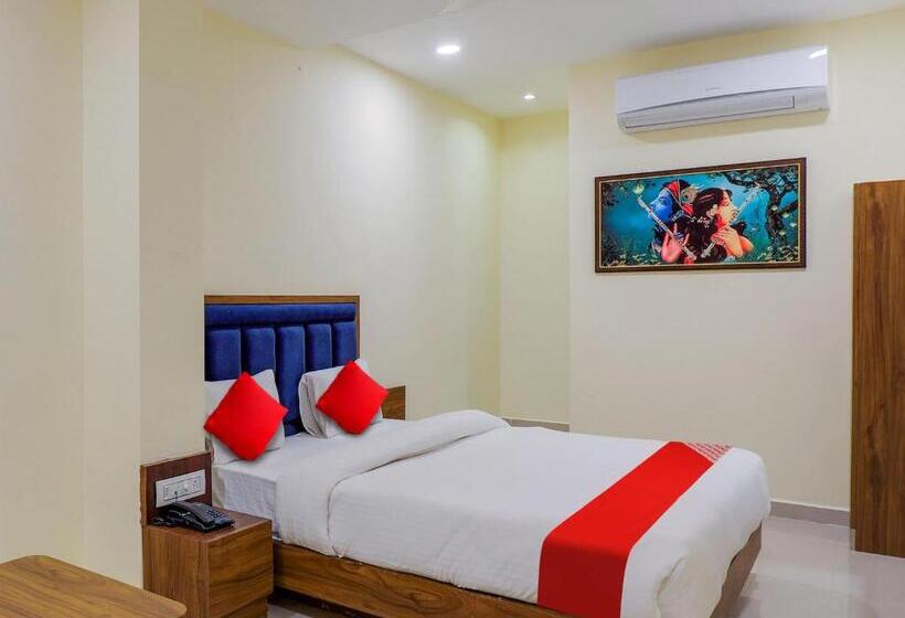 Oyo Hotel Vinayak