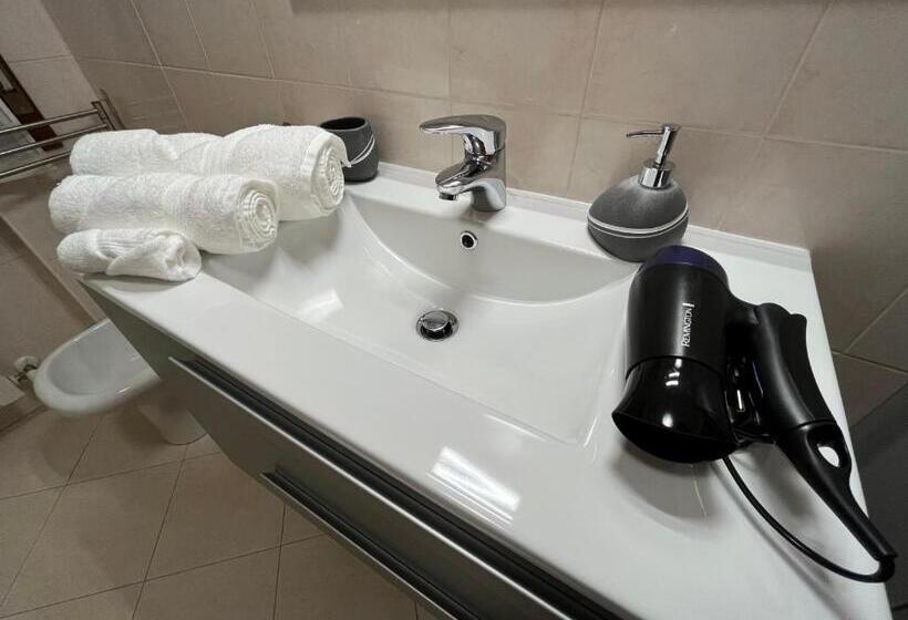 ペンション Appartamento Tufo 10min Dalla Rocchetta Mattei