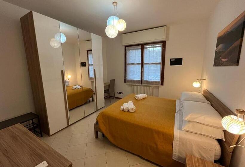 ペンション Appartamento Tufo 10min Dalla Rocchetta Mattei