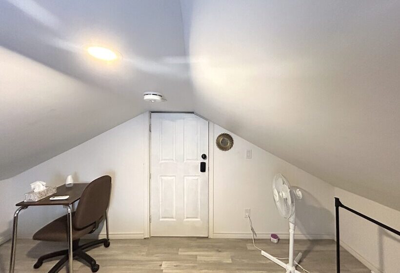 Panzió Aubin Paradise Housing