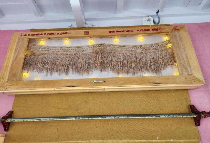 פנסיון Blue Hills Castle