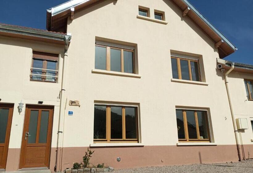 بنسيون Gîte De La Costelle