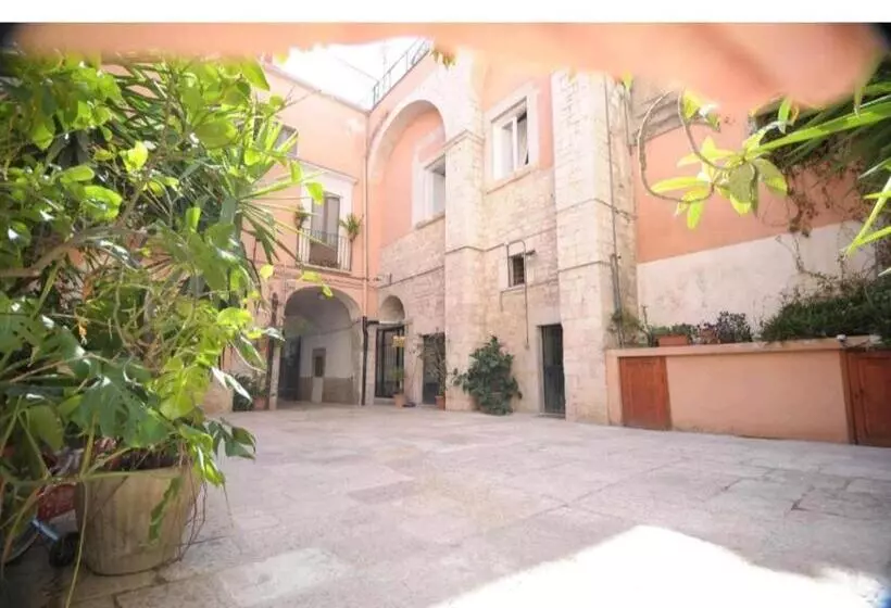 Majatalo Saint Patrick Guest House