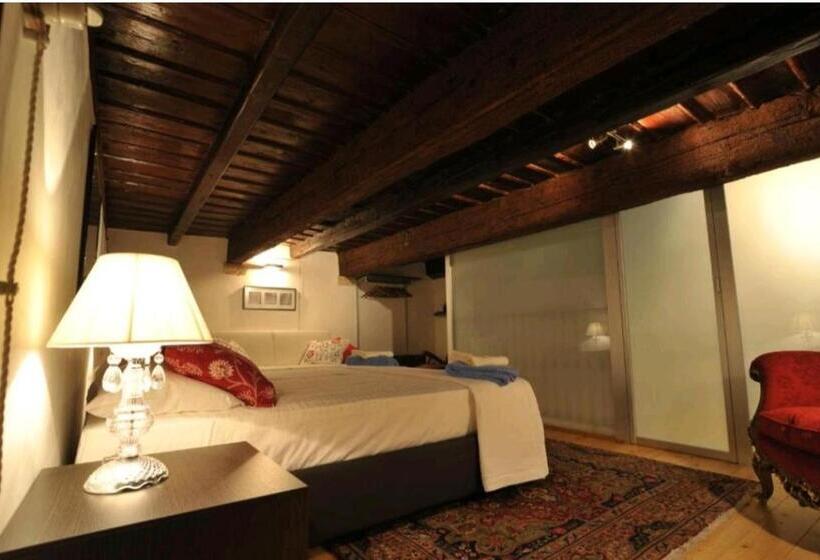 פנסיון Saint Patrick Guest House