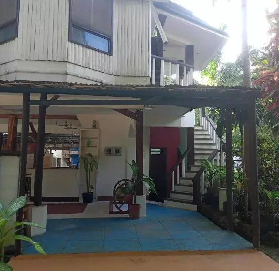 Retkeilymaja Czar S Place