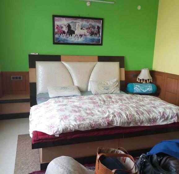 צימר Bhinta House