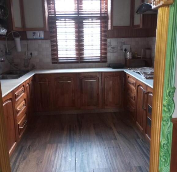 צימר Bhinta House