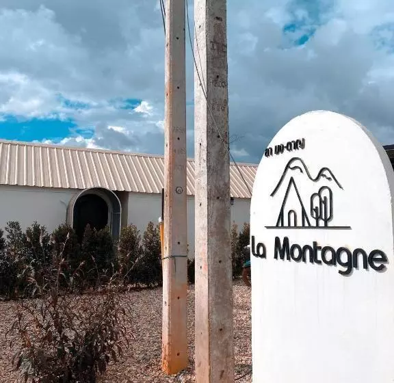 Aamiaismajoitus (B&B) La Montagne Doi Chang