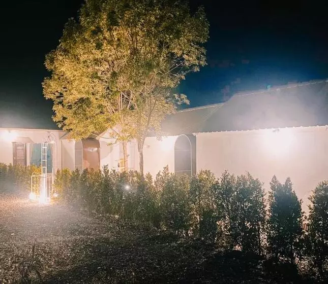 Aamiaismajoitus (B&B) La Montagne Doi Chang