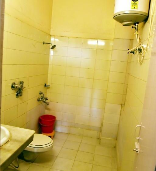 تختخواب و صبحانه Namaste Kashi