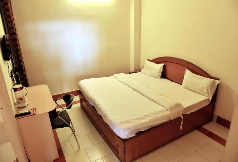 تختخواب و صبحانه Namaste Kashi