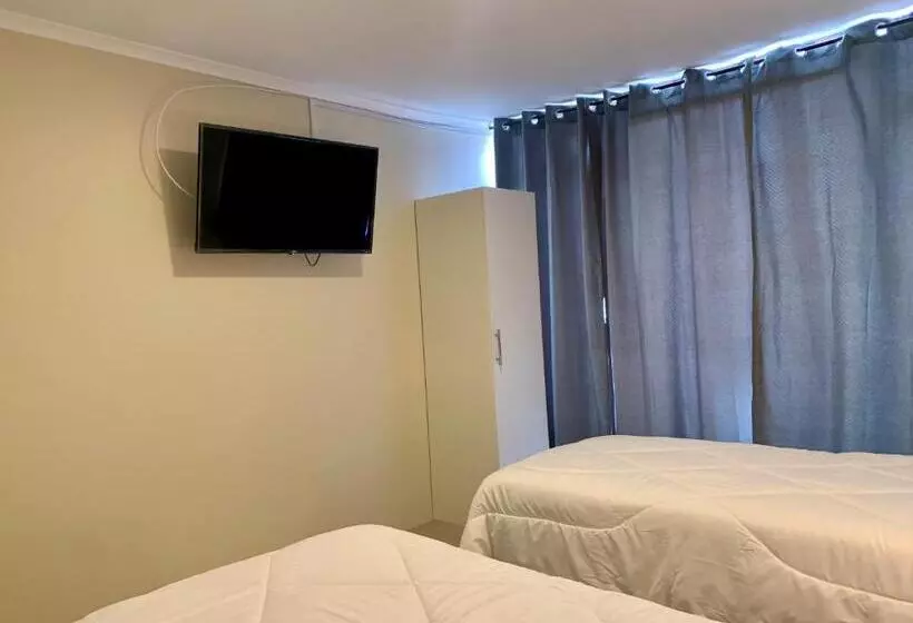 ベッドアンドブレックファースト Península Hostel & Coffee