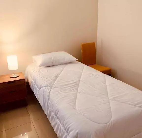 ベッドアンドブレックファースト Península Hostel & Coffee