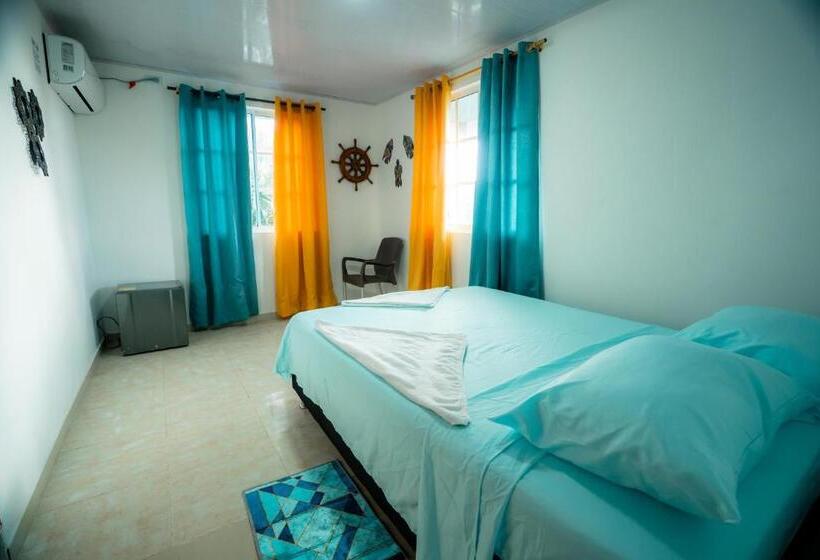 Bed and Breakfast P.n Manchineel Road Providence Island Ecorelax