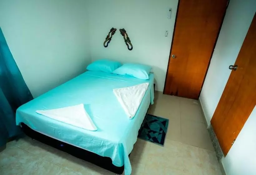 Aamiaismajoitus (B&B) P.n Manchineel Road Providence Island Ecorelax