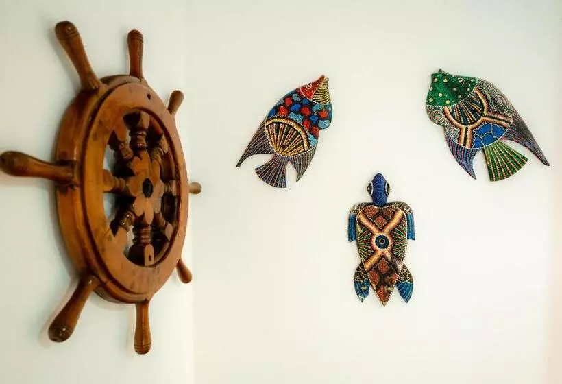 Aamiaismajoitus (B&B) P.n Manchineel Road Providence Island Ecorelax