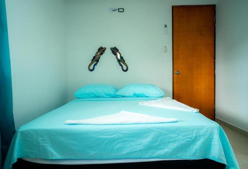 Bed and Breakfast P.n Manchineel Road Providence Island Ecorelax