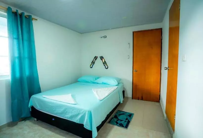 Aamiaismajoitus (B&B) P.n Manchineel Road Providence Island Ecorelax