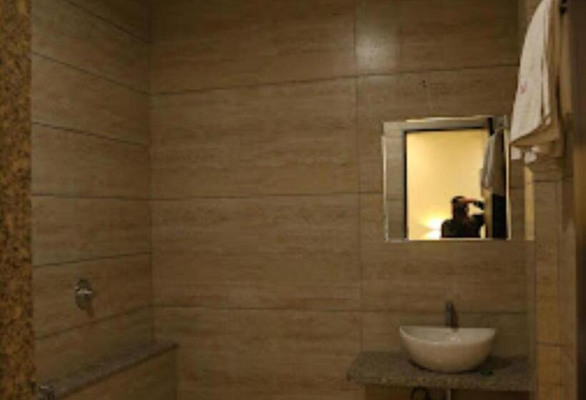 Hotel Gopala Palace Ballarpur