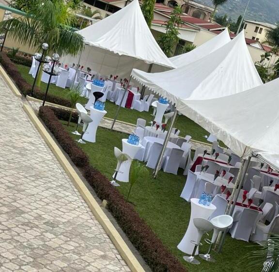 酒店 Kinindo Light