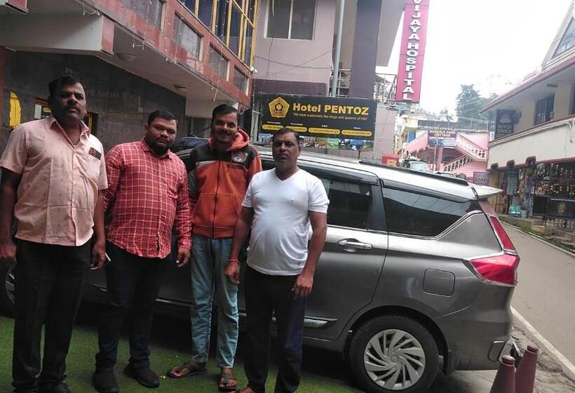 ホテル Pentoz   Charing Cross, Ooty