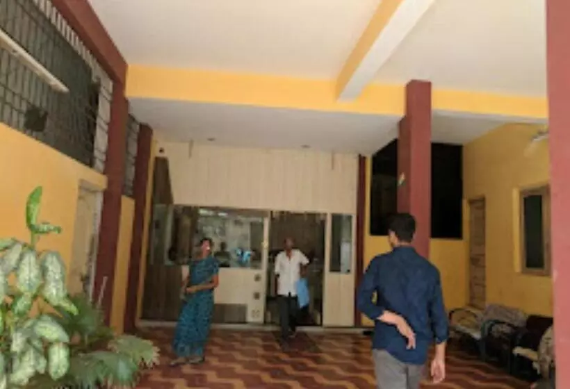 Hotelli Sai Darpan Chandrapur