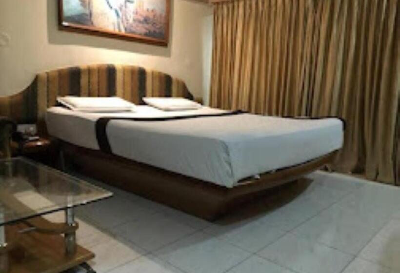 酒店 Shripad Continental Amravati