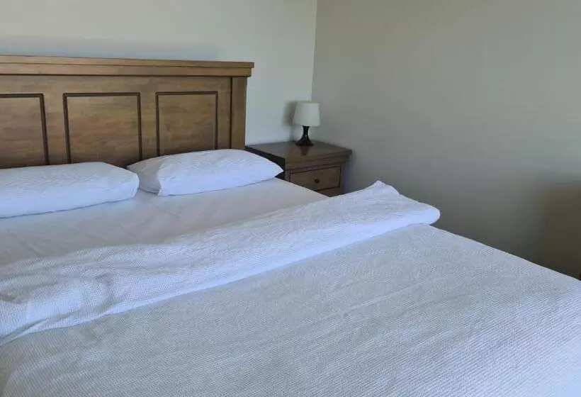 Majatalo Clayton Living Town House At Monash Doorstep