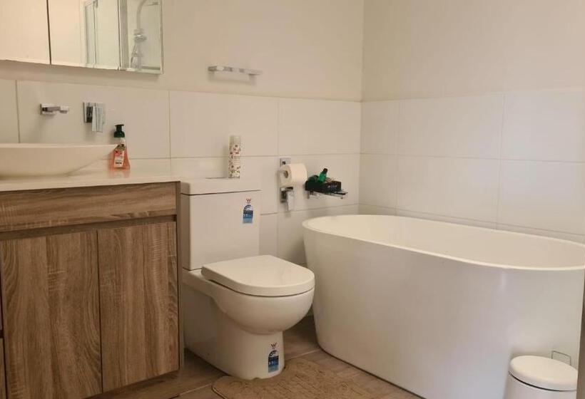 ペンション Clayton Living Town House At Monash Doorstep