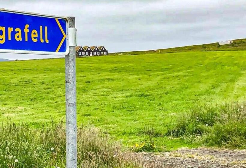 پانسیون Fagrafell Hostel