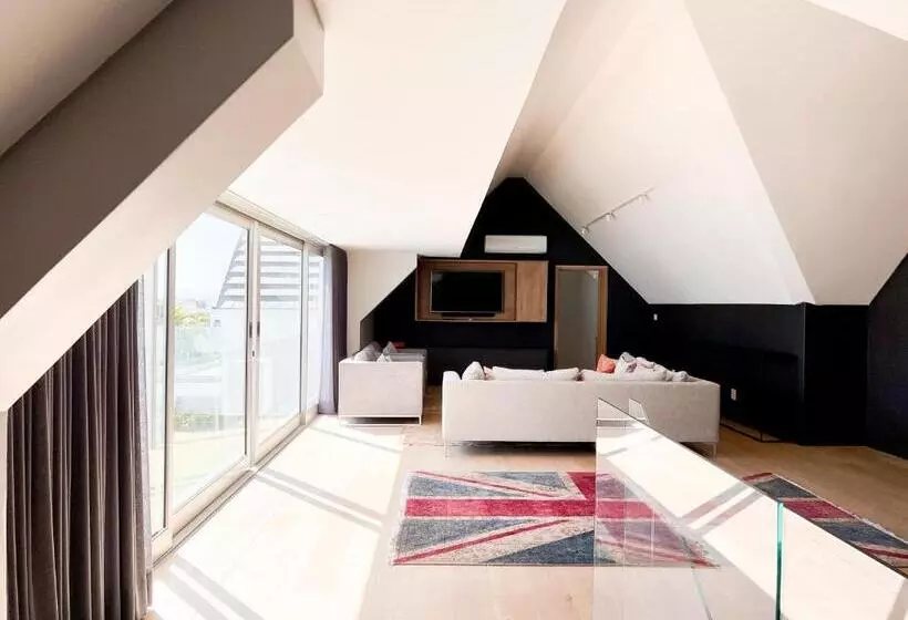 ペンション Sunset Lodge Guest House