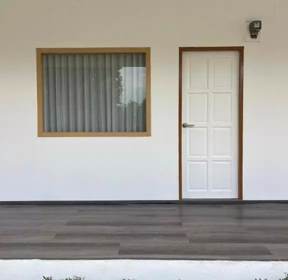 リゾートホテル S Home.cei อะโพส โทรฟี่เอส โฮม