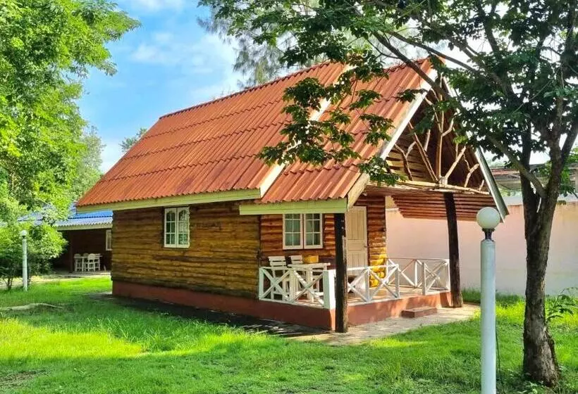 The Golden View Resort สวนผึ้ง