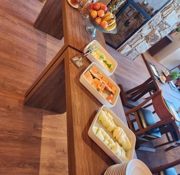 Wanderlust Experience