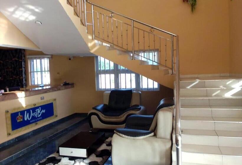 Westbro Hotel And Suites