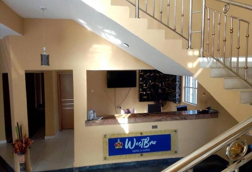 Westbro Hotel And Suites
