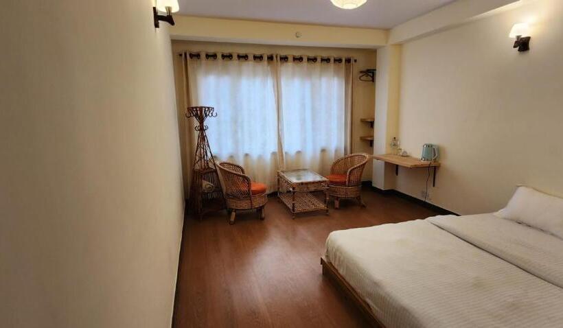 تختخواب و صبحانه Hiti Fusa