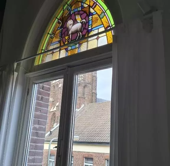 تختخواب و صبحانه Klooster Mariadal Maastricht   Borgharen