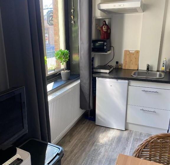 Bed and Breakfast Klooster Mariadal Maastricht   Borgharen