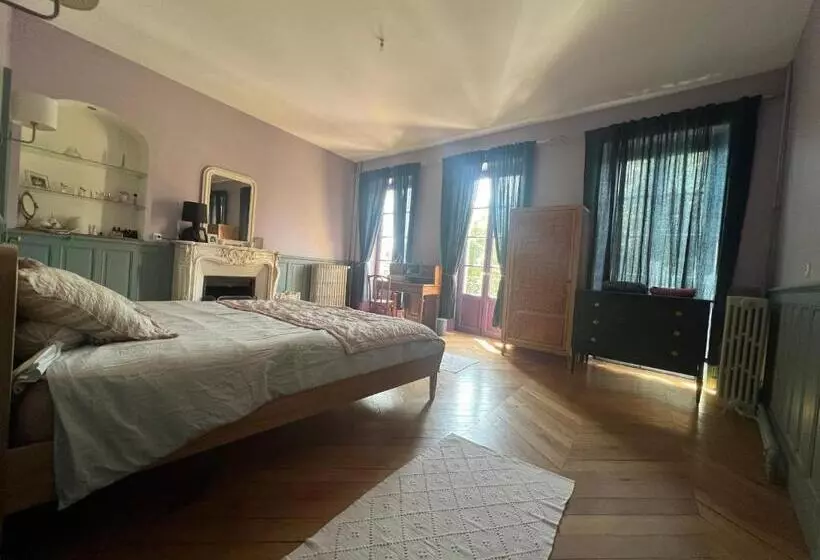 ベッドアンドブレックファースト Les Chambres De Juliette