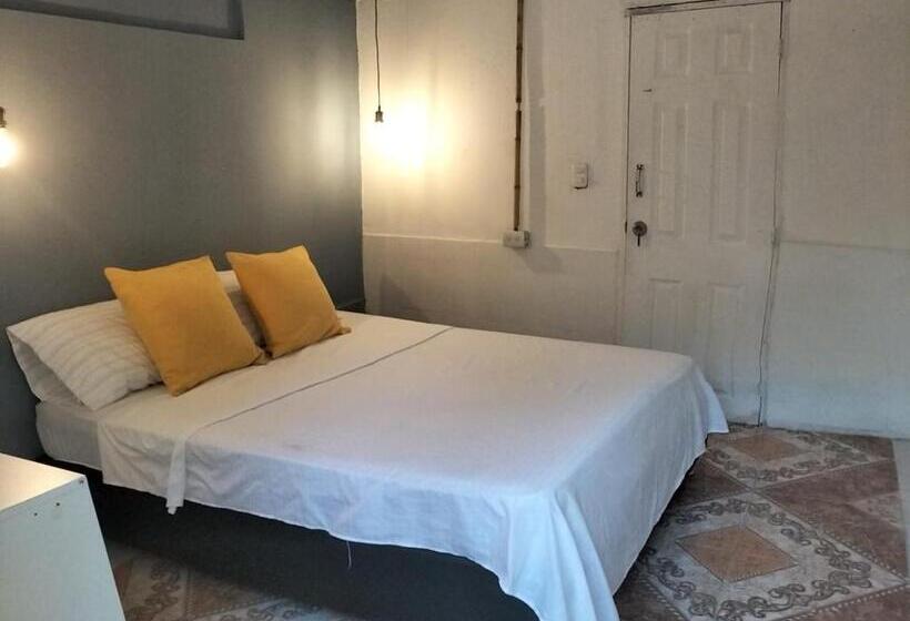 Casa De Playa En Playa Salguero Rodadero Sur