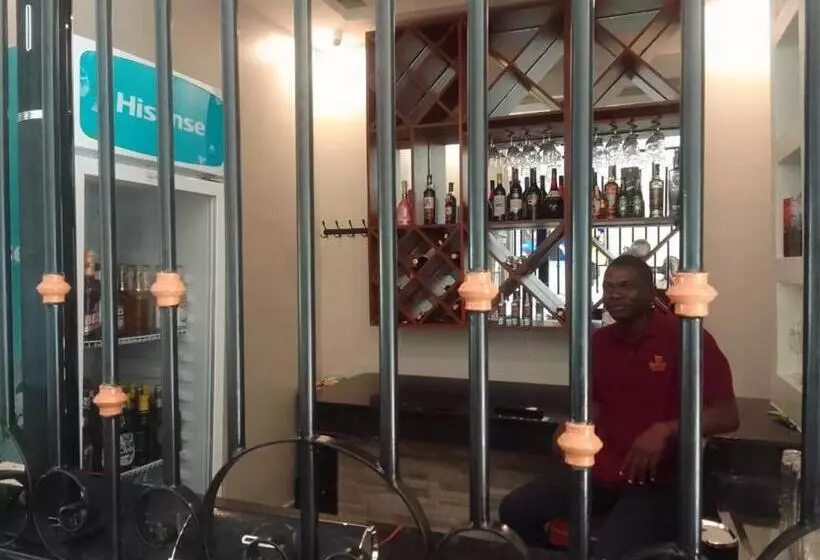 هتل Belmont Villas Mbale