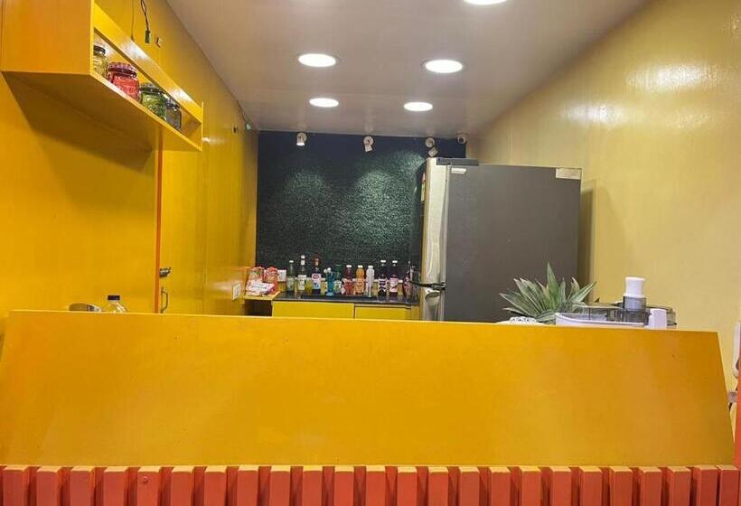 Hotel Consulate By Bookmeri