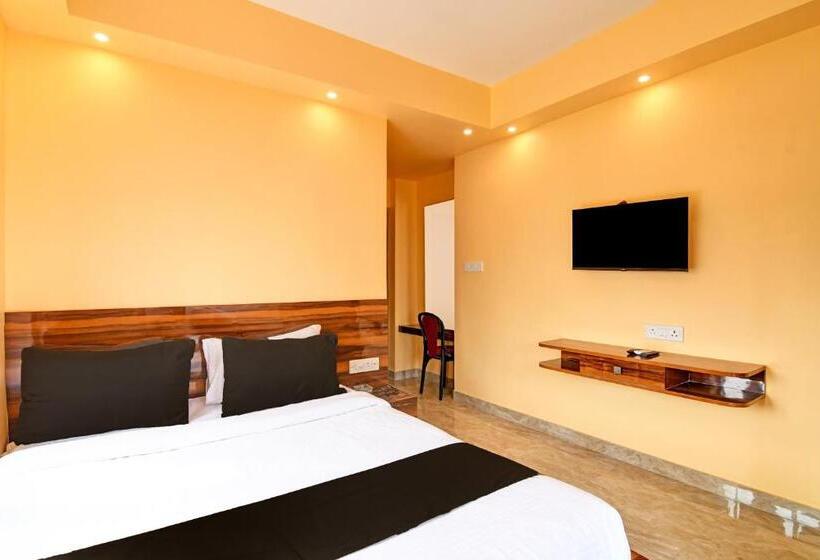 Hotel Oyo Flagship Casa Sanjiva