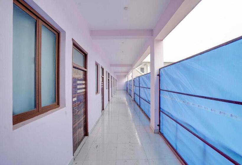 هتل Oyo Sm Galaxy